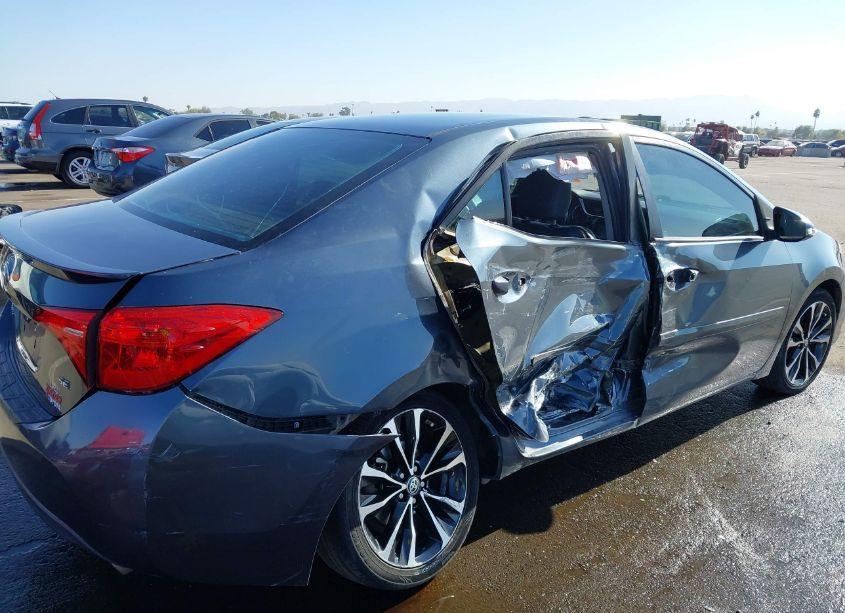 Photo 6 of 2017 Toyota Corolla SE (VIN 2T1BURHE4HC903643)