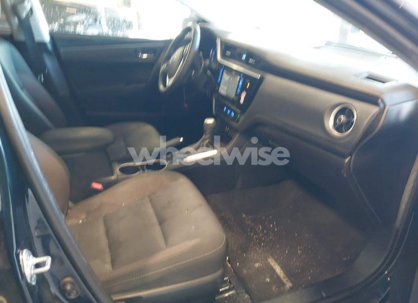 Photo 5 of 2017 Toyota Corolla L/LE/XLE/SE/XSE (VIN 2T1BURHE4HC922760)