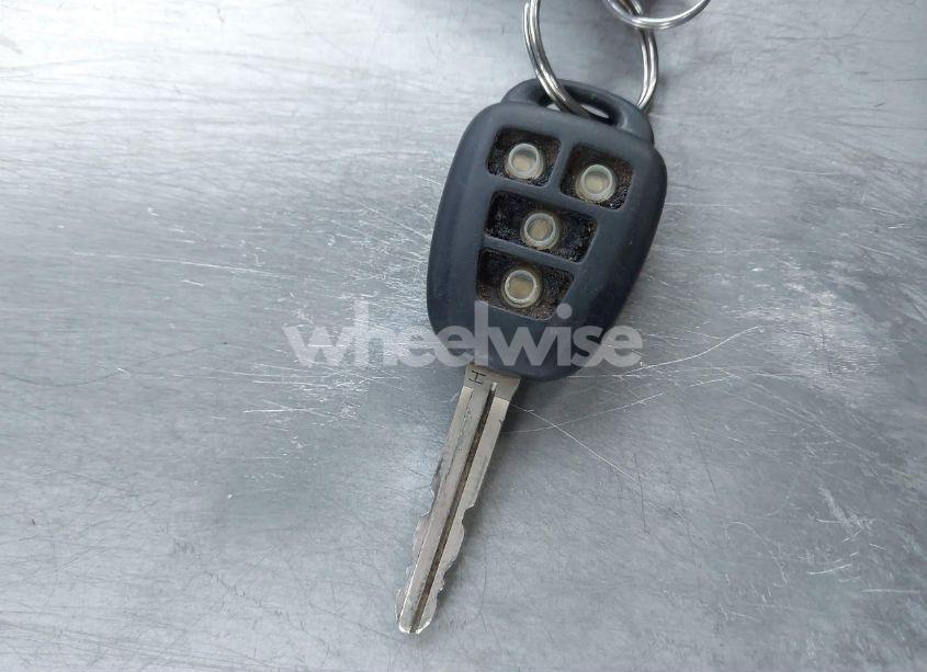 Photo 11 of 2017 Toyota Corolla LE (VIN 2T1BURHE4HC929420)