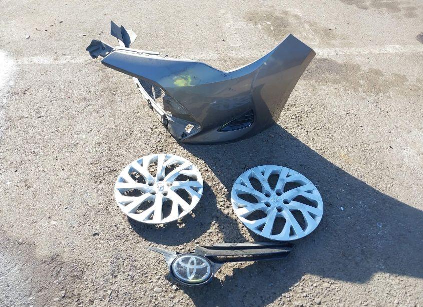 Photo 12 of 2017 Toyota Corolla LE (VIN 2T1BURHE4HC939686)