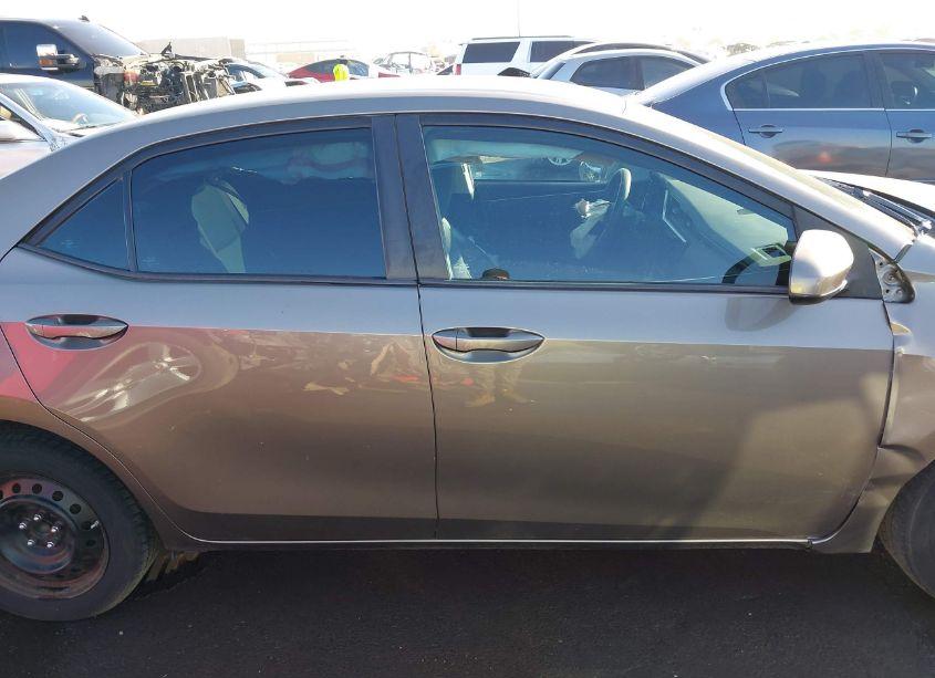 Photo 14 of 2017 Toyota Corolla LE (VIN 2T1BURHE4HC939686)