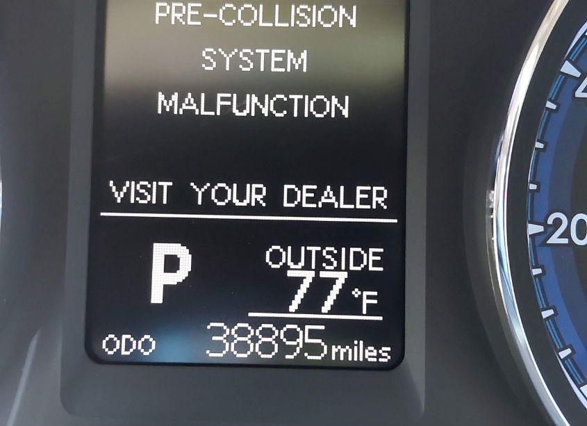 Photo 16 of 2017 Toyota Corolla LE (VIN 2T1BURHE4HC939686)