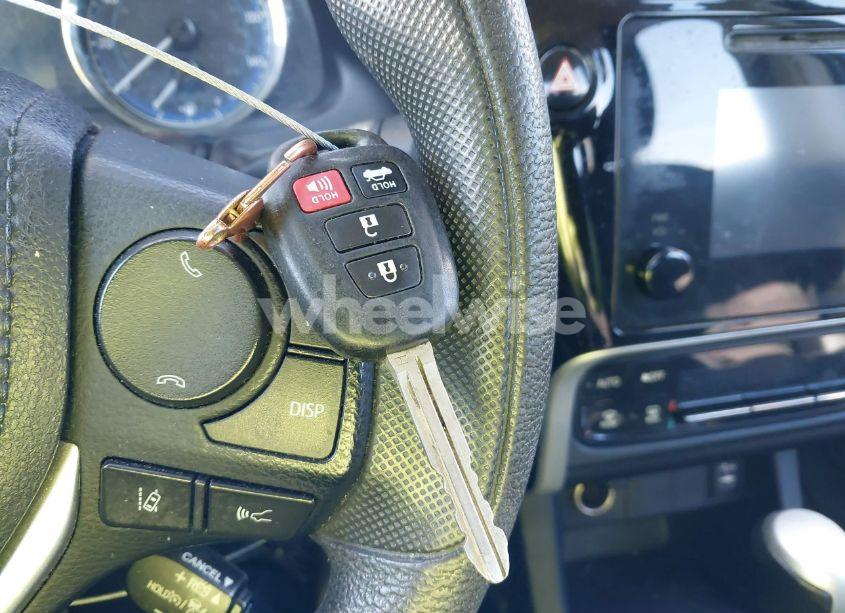 Photo 11 of 2017 Toyota Corolla LE (VIN 2T1BURHE4HC944340)