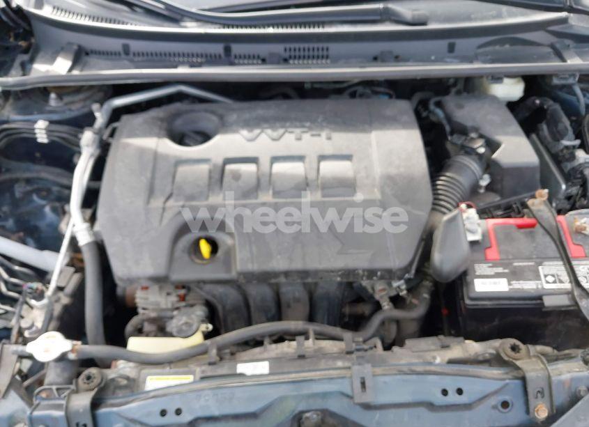 Photo 10 of 2017 Toyota Corolla LE (VIN 2T1BURHE4HC948405)