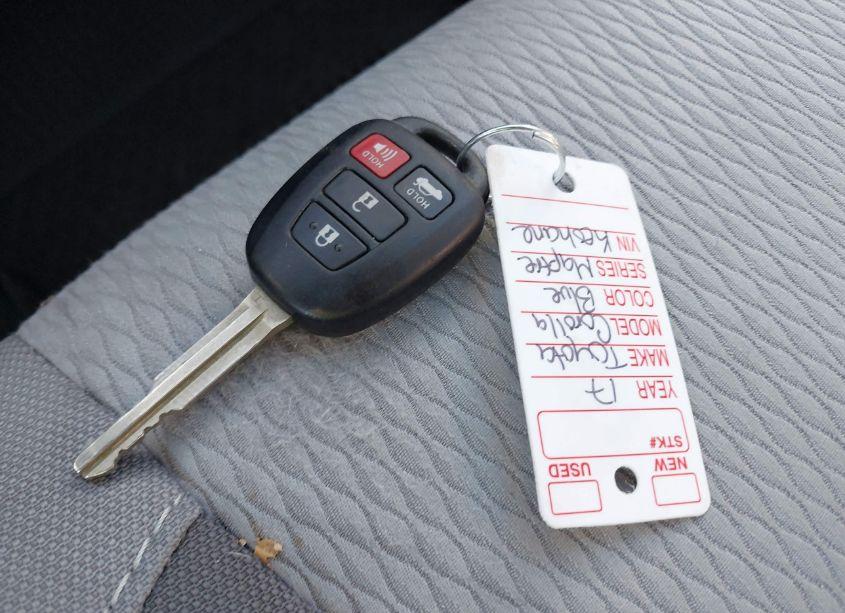 Photo 11 of 2017 Toyota Corolla LE (VIN 2T1BURHE4HC962241)