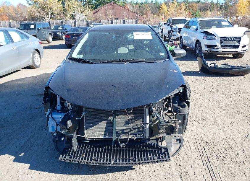 Photo 13 of 2017 Toyota Corolla LE (VIN 2T1BURHE4HC962241)