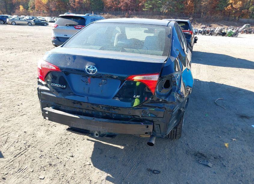 Photo 4 of 2017 Toyota Corolla LE (VIN 2T1BURHE4HC962241)