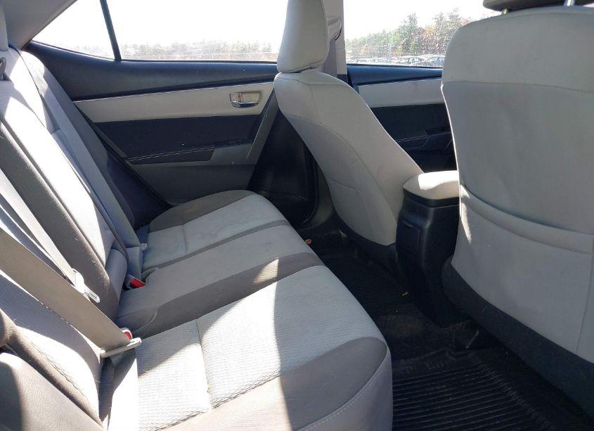 Photo 8 of 2017 Toyota Corolla LE (VIN 2T1BURHE4HC962241)