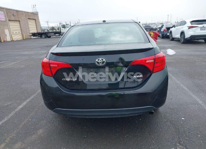 Photo 16 of 2018 Toyota Corolla XSE (VIN 2T1BURHE4JC010393)