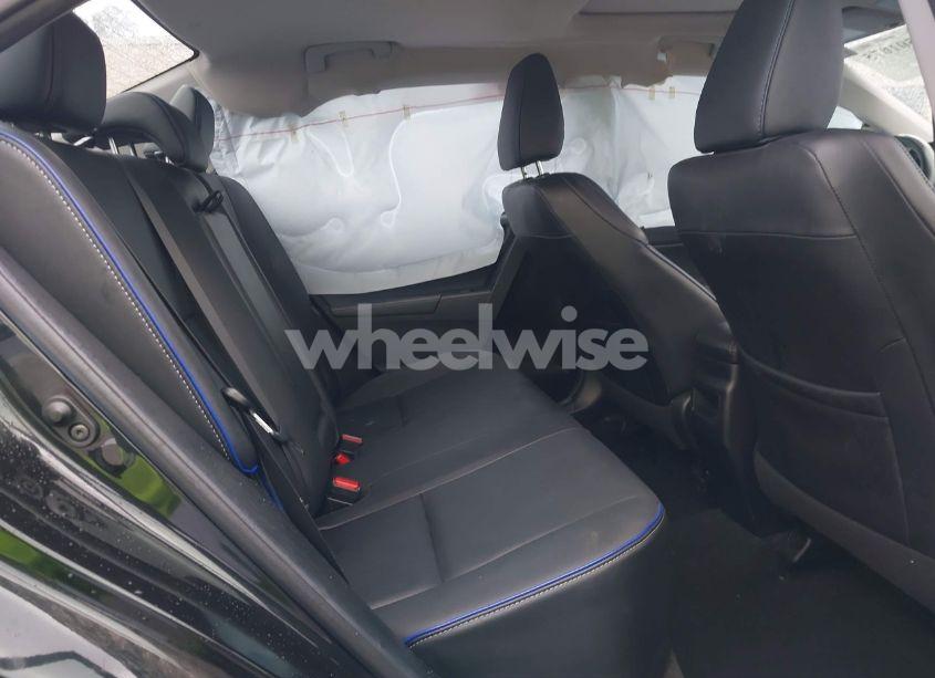 Photo 8 of 2018 Toyota Corolla XSE (VIN 2T1BURHE4JC010393)