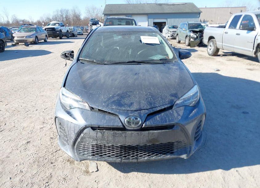 Photo 12 of 2018 Toyota Corolla L/LE/XLE/SE/XSE (VIN 2T1BURHE4JC029610)