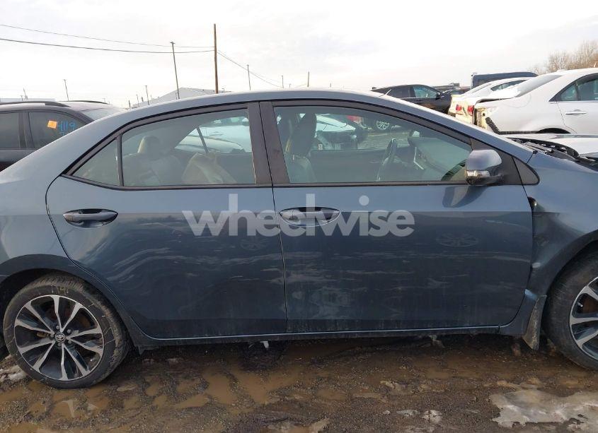 Photo 13 of 2018 Toyota Corolla SE (VIN 2T1BURHE4JC075373)