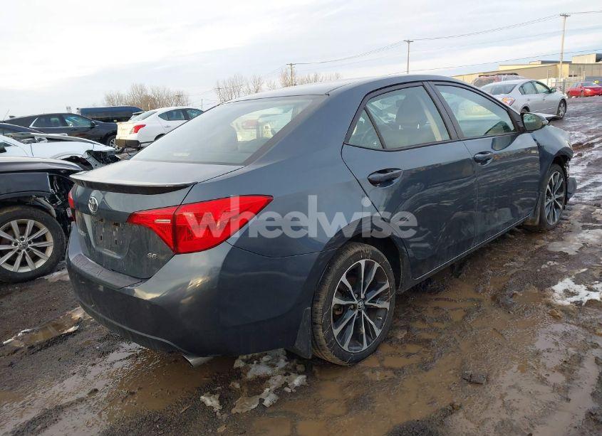 Photo 4 of 2018 Toyota Corolla SE (VIN 2T1BURHE4JC075373)