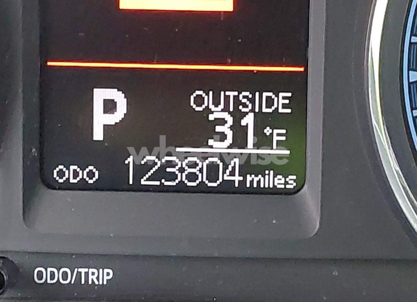 Photo 15 of 2018 Toyota Corolla LE (VIN 2T1BURHE4JC089693)