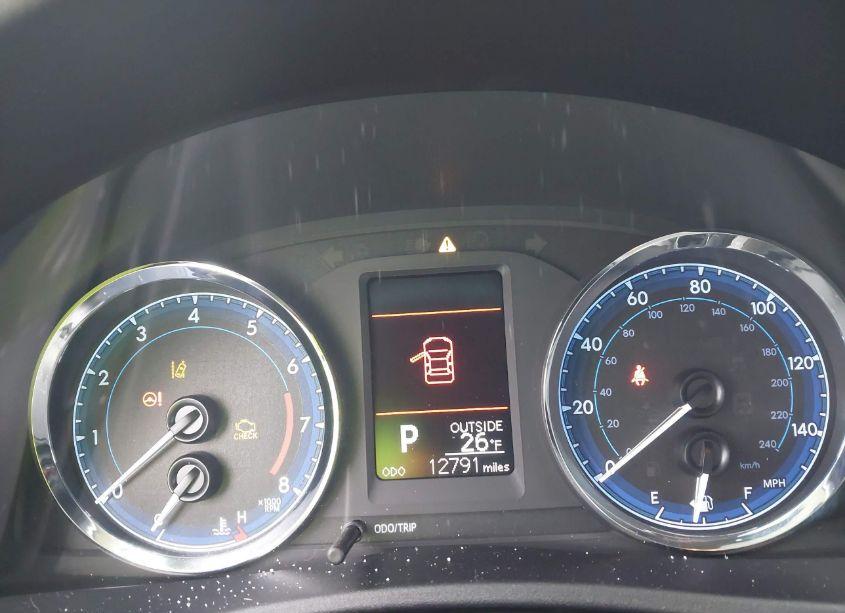 Photo 16 of 2018 Toyota Corolla LE (VIN 2T1BURHE4JC090326)