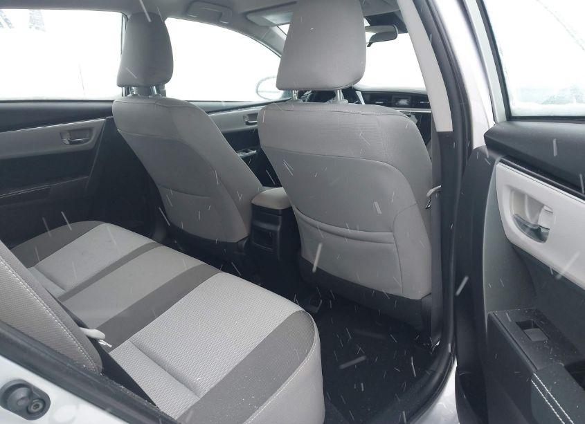 Photo 8 of 2018 Toyota Corolla LE (VIN 2T1BURHE4JC090326)