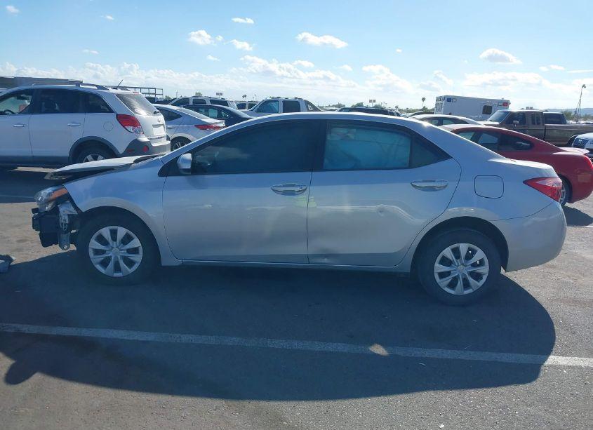 Photo 14 of 2018 Toyota Corolla L (VIN 2T1BURHE4JC090990)