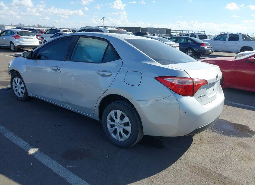 Photo 3 of 2018 Toyota Corolla L (VIN 2T1BURHE4JC090990)