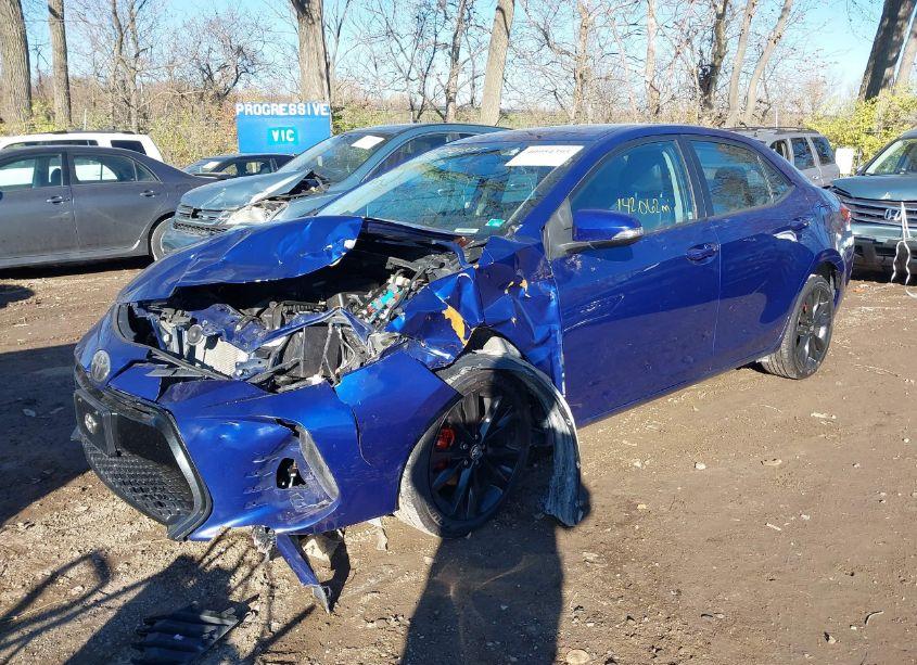 Photo 2 of 2018 Toyota Corolla SE (VIN 2T1BURHE4JC099172)