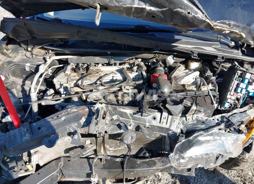 Photo 10 of 2018 Toyota Corolla LE (VIN 2T1BURHE4JC101101)