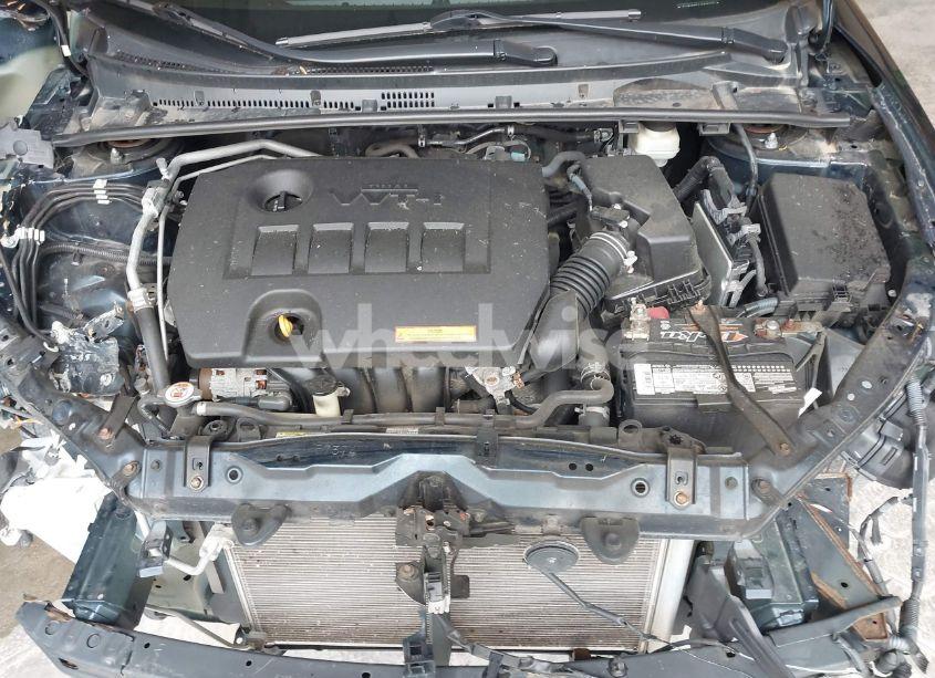 Photo 10 of 2018 Toyota Corolla LE (VIN 2T1BURHE4JC976727)