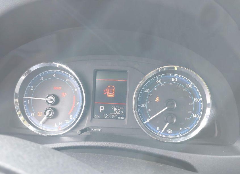 Photo 7 of 2018 Toyota Corolla LE (VIN 2T1BURHE4JC983029)