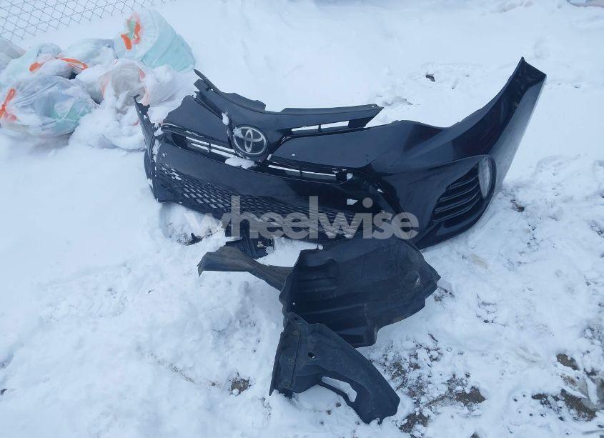 Photo 11 of 2018 Toyota Corolla SE (VIN 2T1BURHE4JC992751)