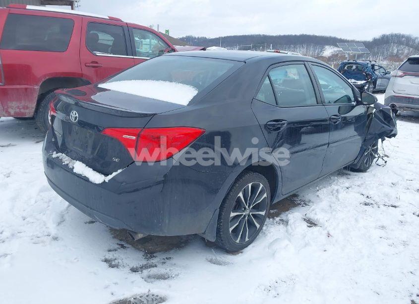 Photo 4 of 2018 Toyota Corolla SE (VIN 2T1BURHE4JC992751)