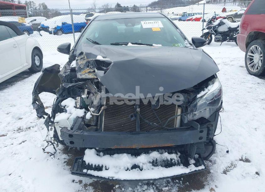 Photo 6 of 2018 Toyota Corolla SE (VIN 2T1BURHE4JC992751)