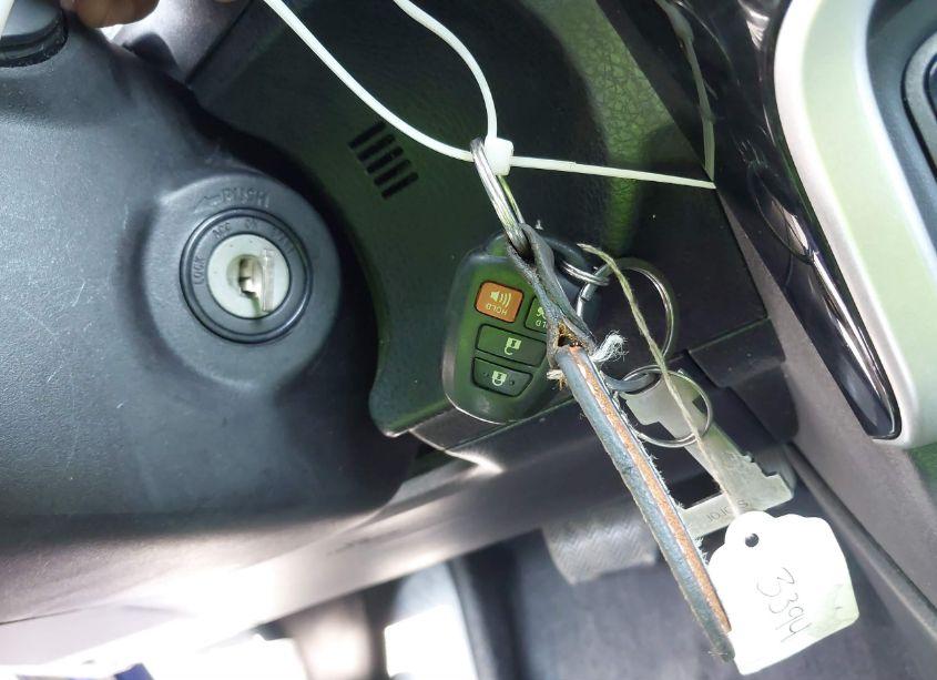 Photo 11 of 2018 Toyota Corolla SE (VIN 2T1BURHE4JC995360)