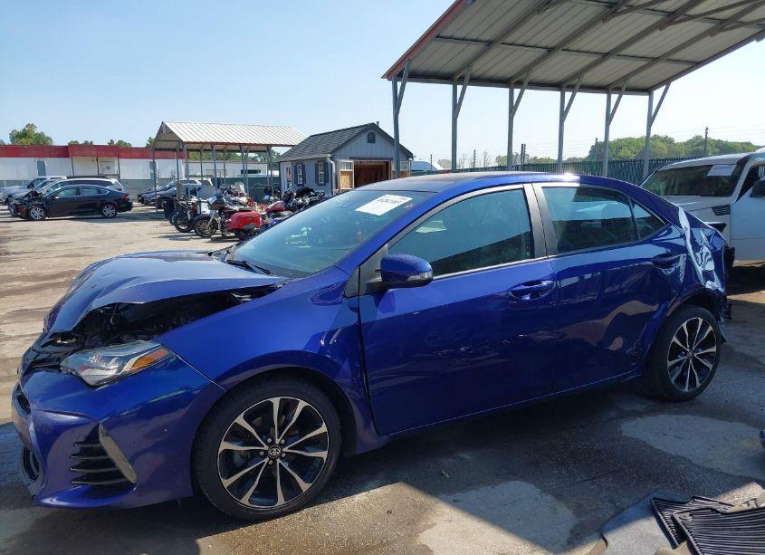 Photo 15 of 2018 Toyota Corolla SE (VIN 2T1BURHE4JC995360)