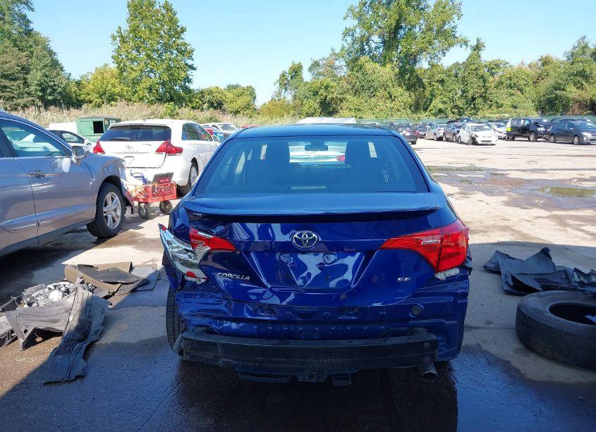 Photo 17 of 2018 Toyota Corolla SE (VIN 2T1BURHE4JC995360)