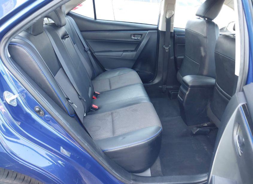 Photo 8 of 2018 Toyota Corolla SE (VIN 2T1BURHE4JC995360)