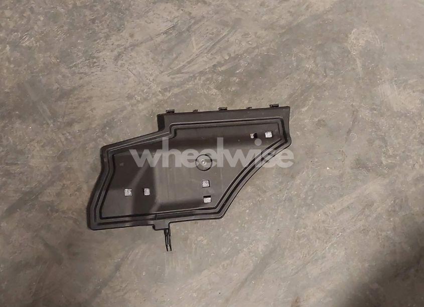 Photo 12 of 2019 Toyota Corolla LE (VIN 2T1BURHE4KC129627)