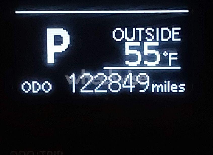 Photo 16 of 2019 Toyota Corolla LE (VIN 2T1BURHE4KC129627)