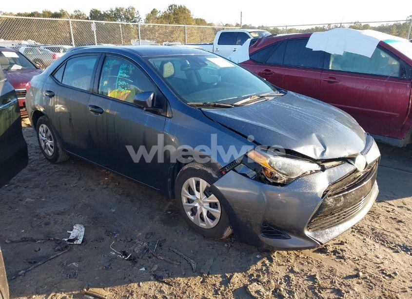 2019 Toyota Corolla L (VIN 2T1BURHE4KC141583) main photo