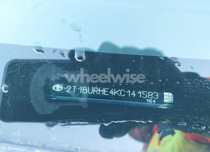 Photo 9 of 2019 Toyota Corolla L (VIN 2T1BURHE4KC141583)