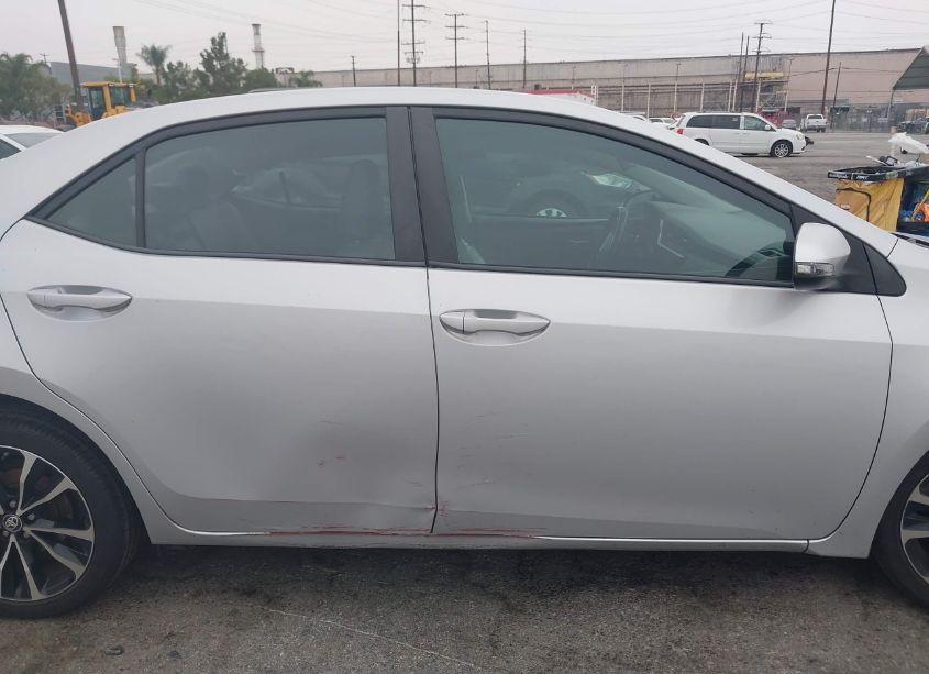 Photo 12 of 2019 Toyota Corolla SE (VIN 2T1BURHE4KC141678)