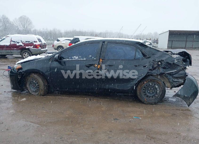 Photo 14 of 2019 Toyota Corolla LE (VIN 2T1BURHE4KC143799)