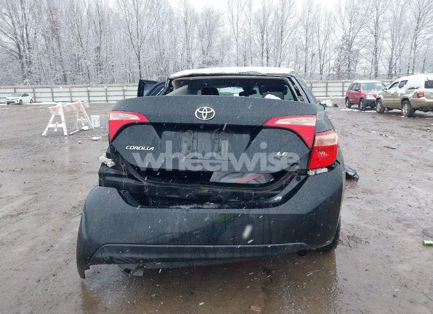 Photo 16 of 2019 Toyota Corolla LE (VIN 2T1BURHE4KC143799)