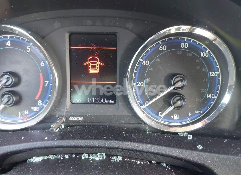 Photo 7 of 2019 Toyota Corolla LE (VIN 2T1BURHE4KC152809)