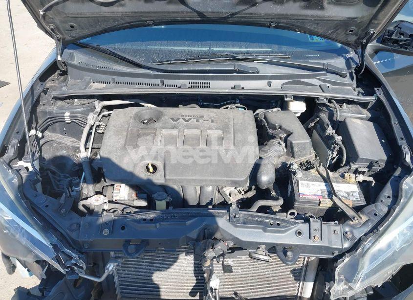 Photo 10 of 2019 Toyota Corolla LE (VIN 2T1BURHE4KC174132)