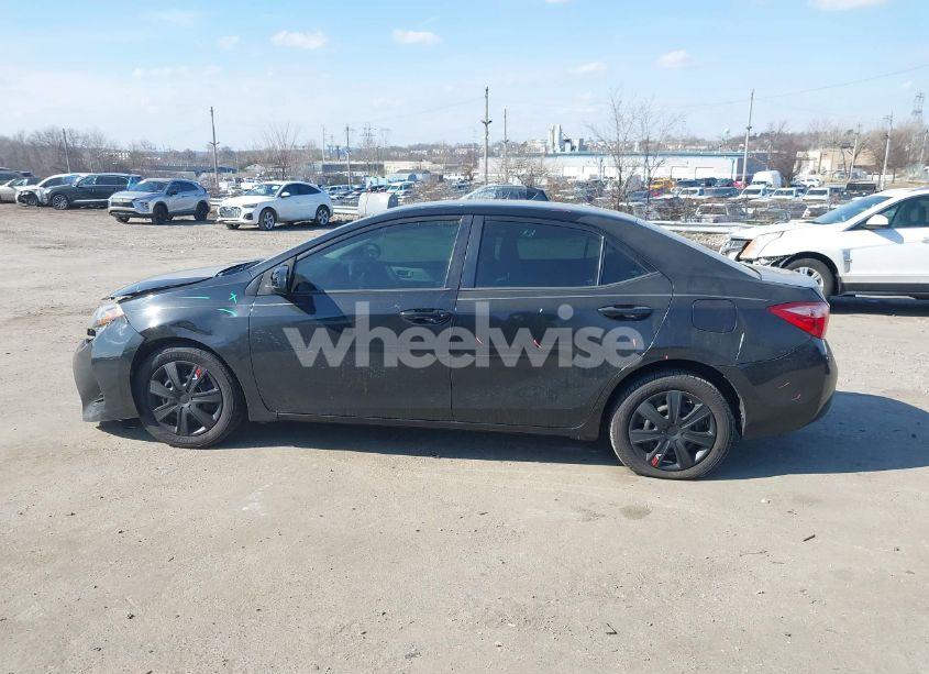 Photo 15 of 2019 Toyota Corolla LE (VIN 2T1BURHE4KC174132)