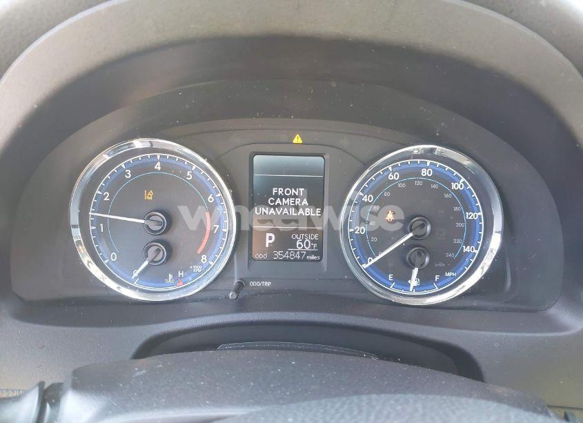 Photo 7 of 2019 Toyota Corolla LE (VIN 2T1BURHE4KC174132)