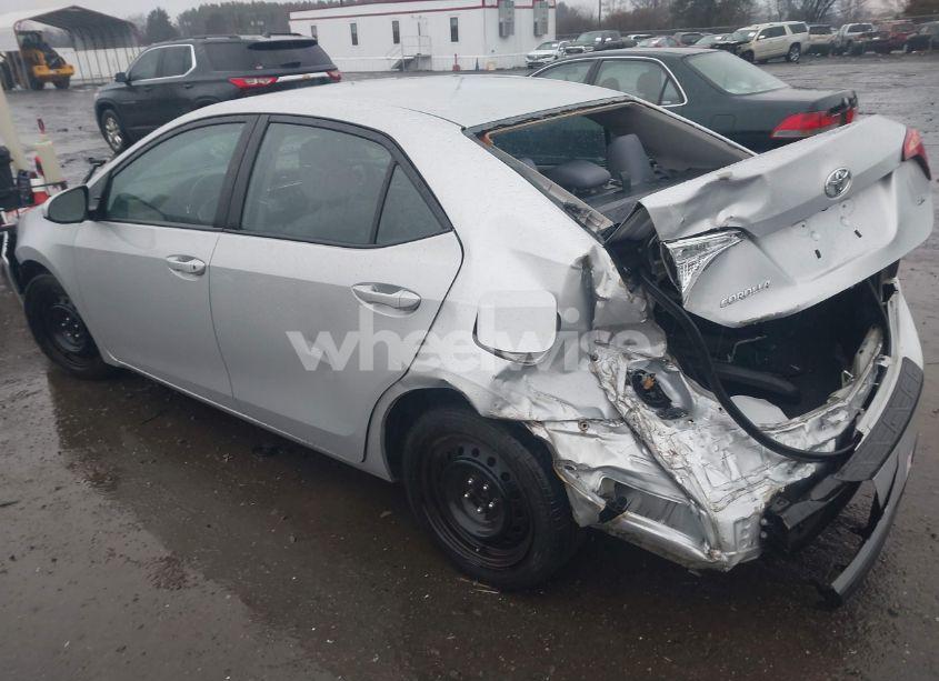 Photo 3 of 2019 Toyota Corolla LE (VIN 2T1BURHE4KC180397)