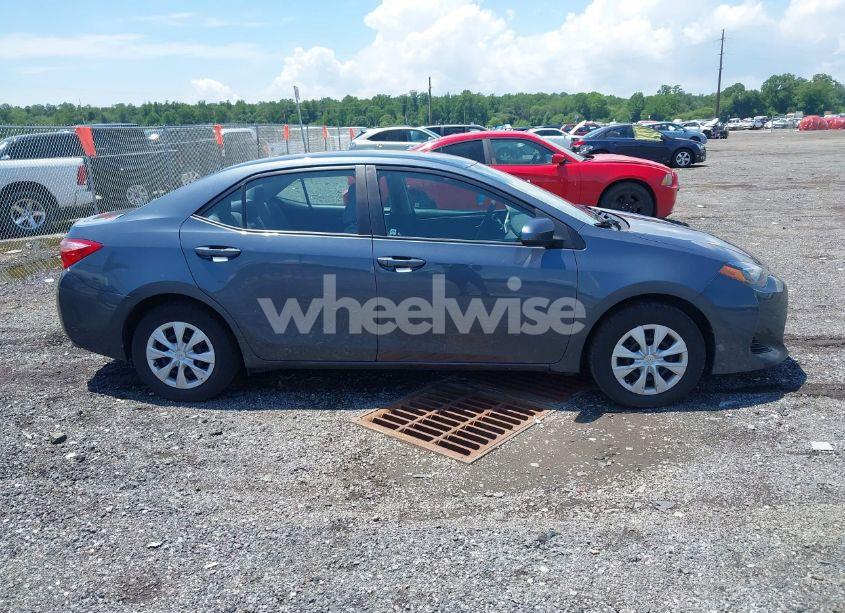 Photo 13 of 2019 Toyota Corolla L (VIN 2T1BURHE4KC195952)