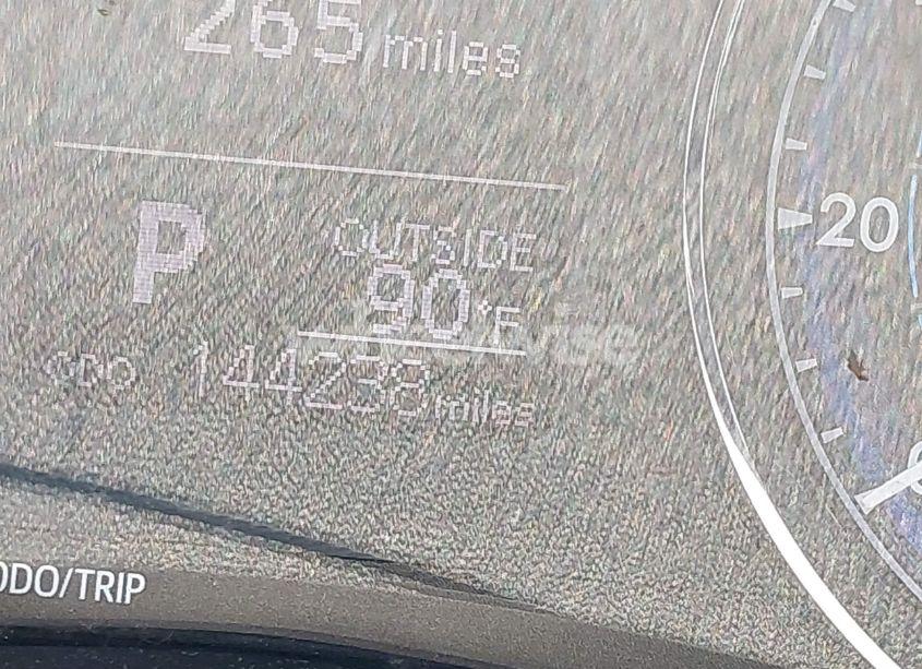 Photo 15 of 2019 Toyota Corolla L (VIN 2T1BURHE4KC195952)