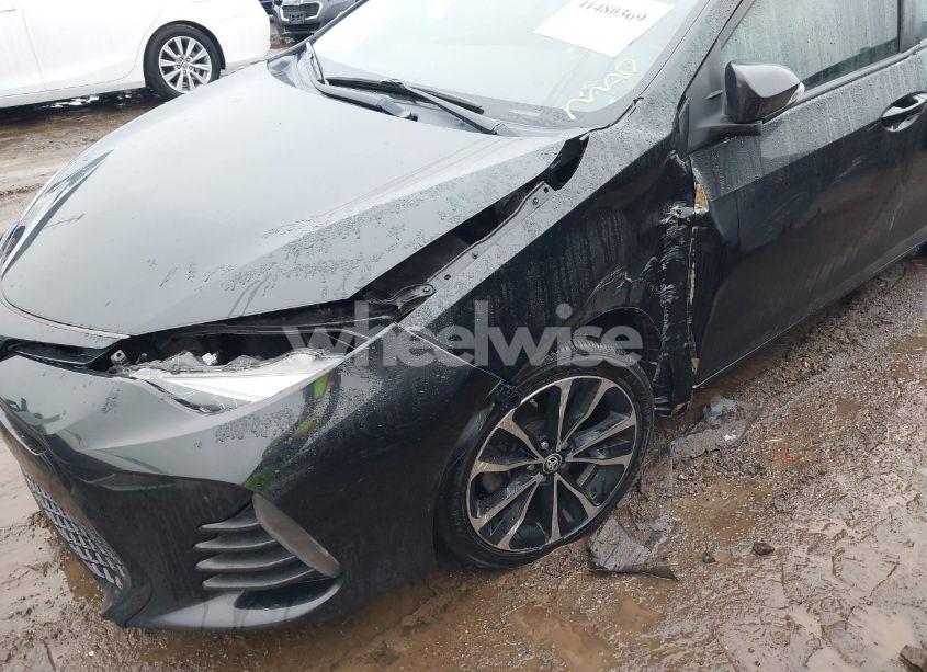 Photo 6 of 2019 Toyota Corolla SE (VIN 2T1BURHE4KC201801)