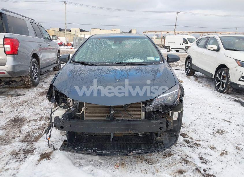 Photo 13 of 2019 Toyota Corolla LE (VIN 2T1BURHE4KC202446)