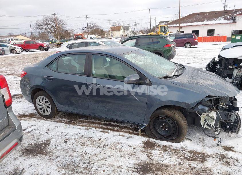 Photo 14 of 2019 Toyota Corolla LE (VIN 2T1BURHE4KC202446)